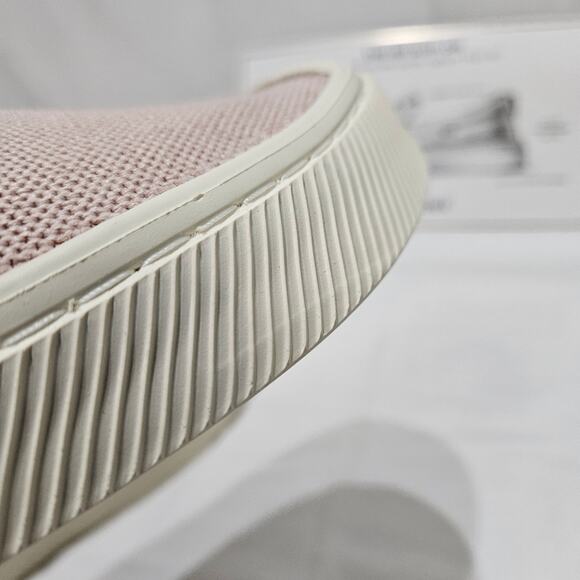 Cariuma IBI Slip On Rose Knit Sneakers Size 10.5M 12W - Picture 7 of 7